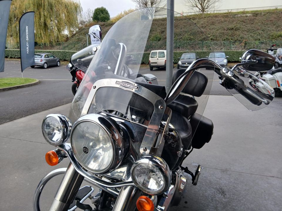 HARLEY-DAVIDSON SOFTAIL DELUXE 1584 4