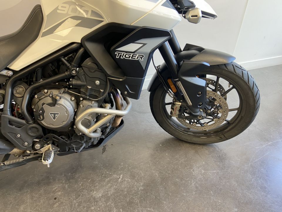 TRIUMPH Tiger 900 GT PRO 4
