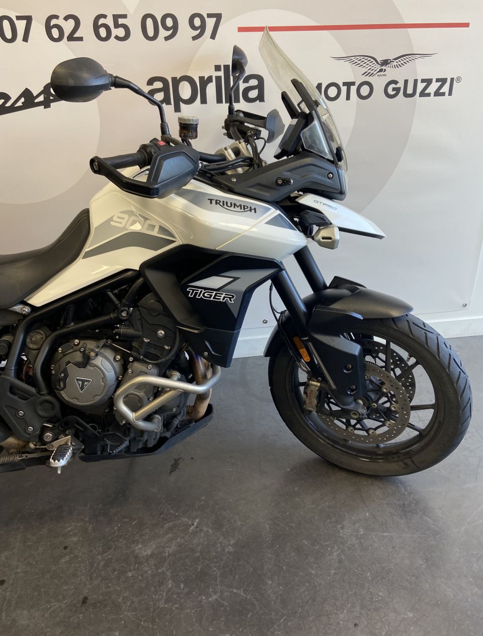 TRIUMPH Tiger 900 GT PRO 4