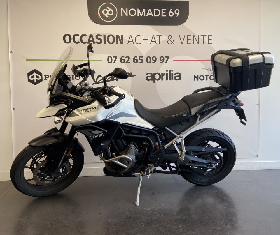 TRIUMPH Tiger 900 GT PRO 4