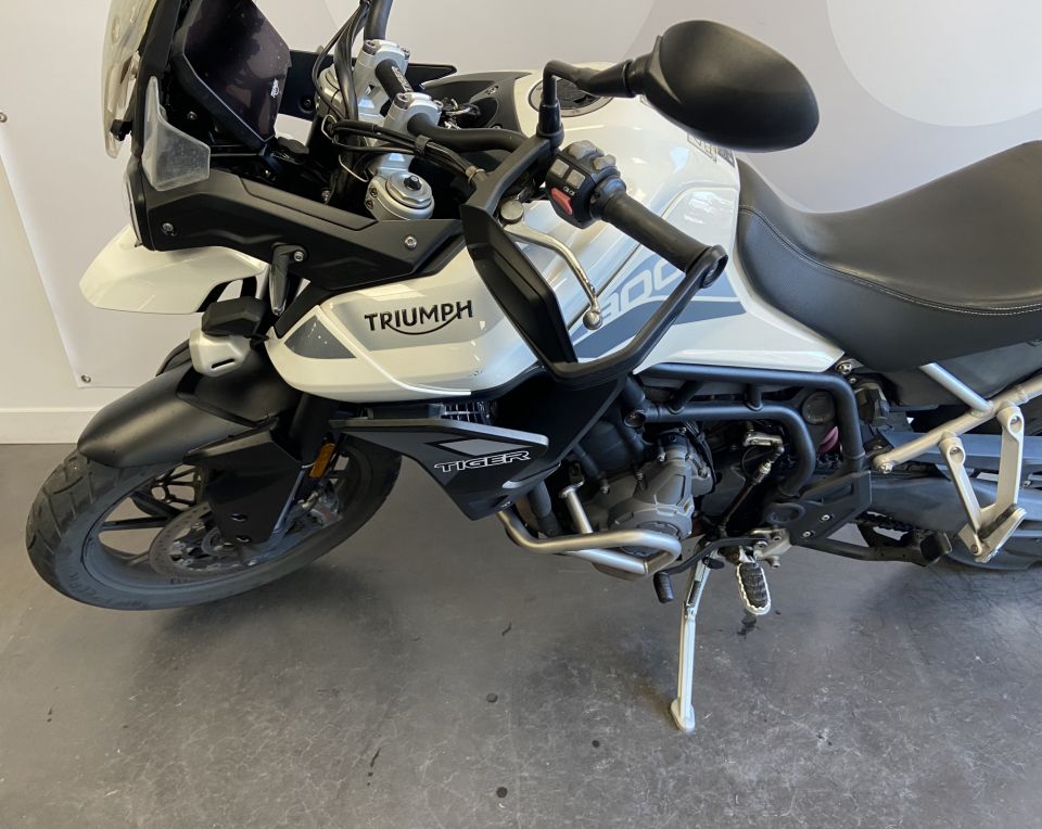 TRIUMPH Tiger 900 GT PRO 4