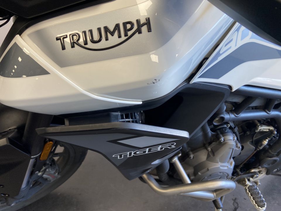 TRIUMPH Tiger 900 GT PRO 4
