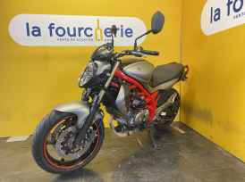 SUZUKI GLADIUS 650 - 2015