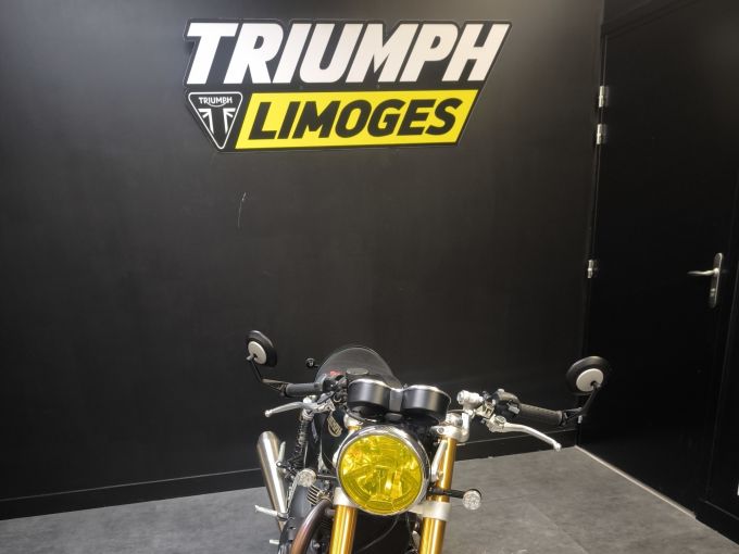 TRIUMPH THRUXTON 1200 RS 4