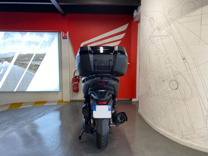 HONDA NSS FORZA 125 4