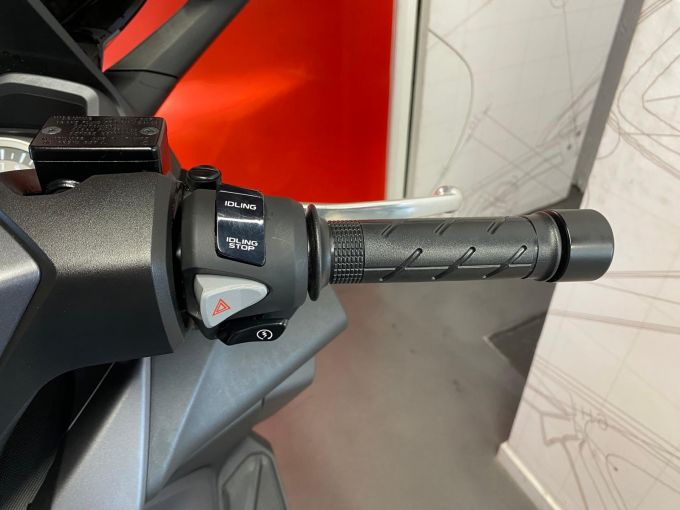 HONDA NSS FORZA 125 4