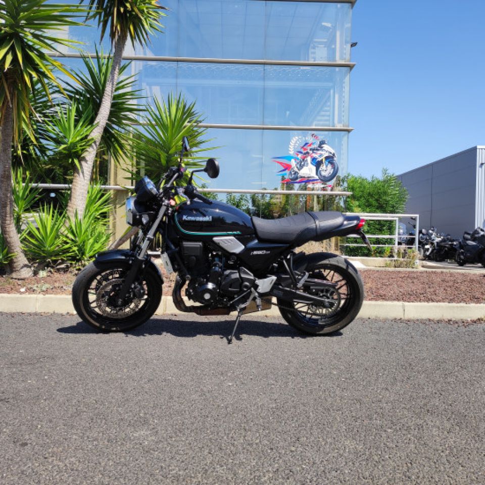 KAWASAKI Z650 ABS 4