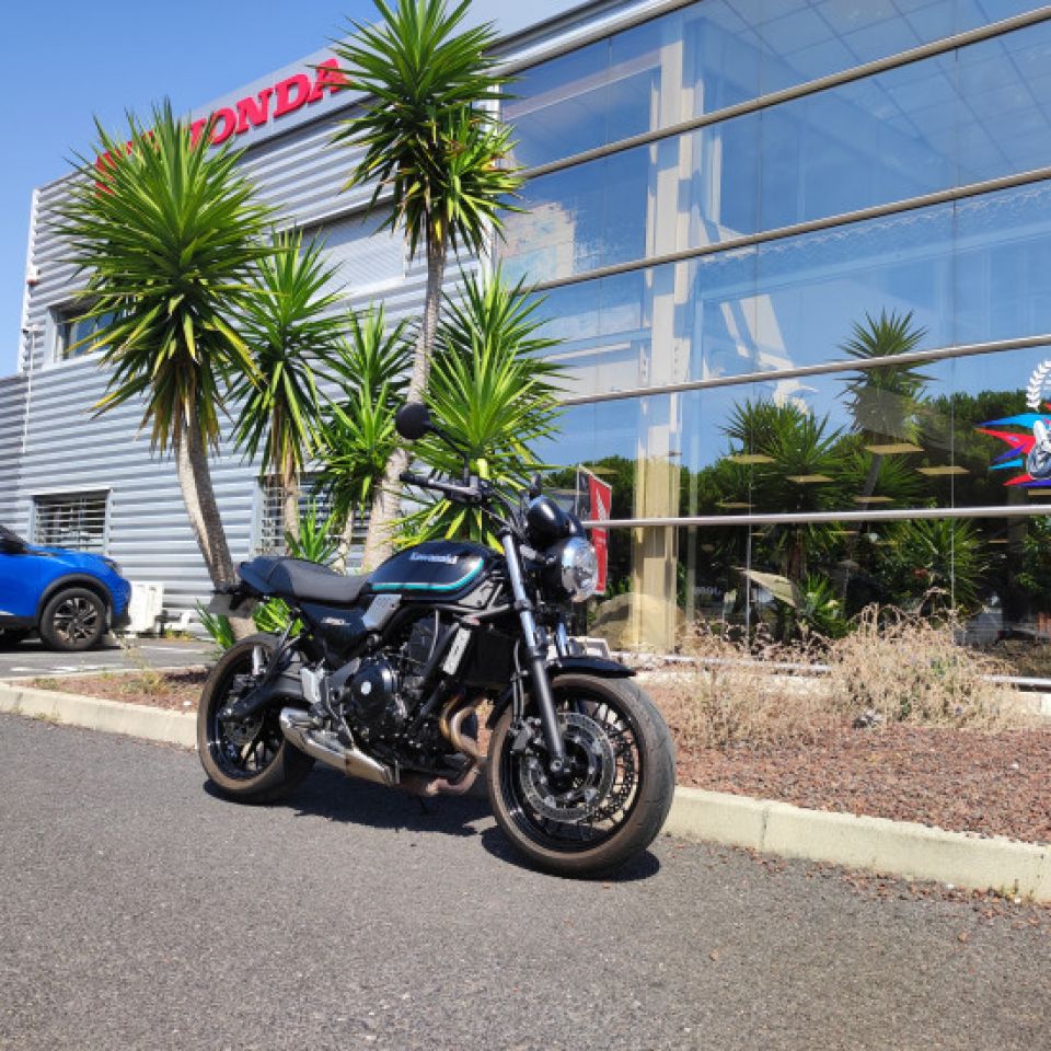 KAWASAKI Z650 ABS 4