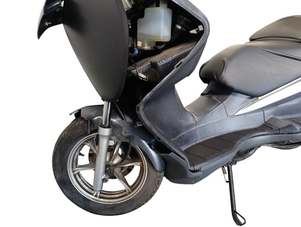 SUZUKI BURGMAN 125 4