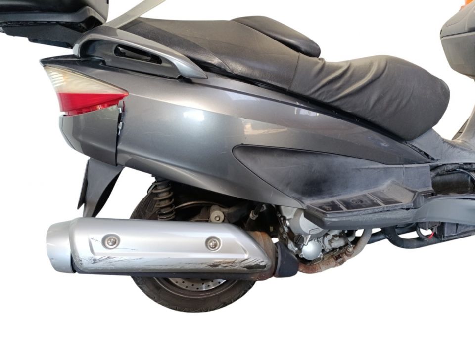 SUZUKI BURGMAN 125 4