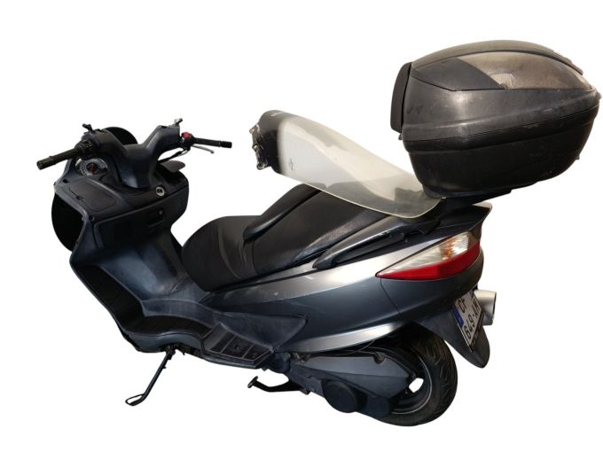 SUZUKI BURGMAN 125 4