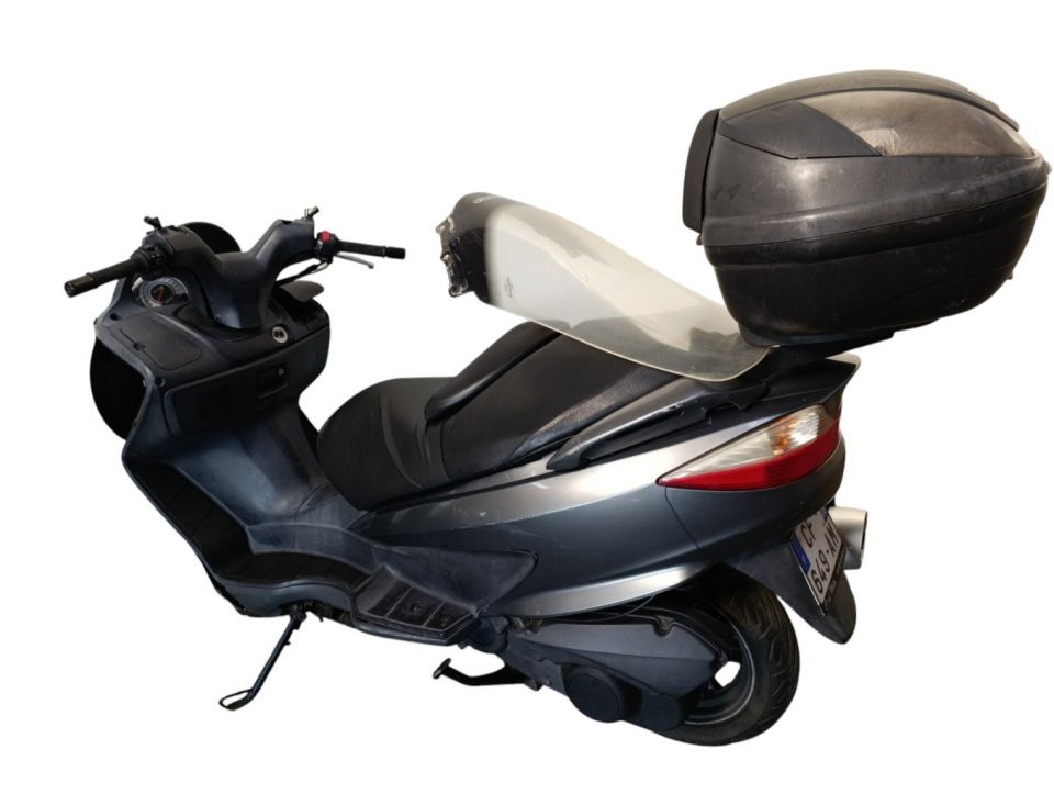 SUZUKI BURGMAN 125 4