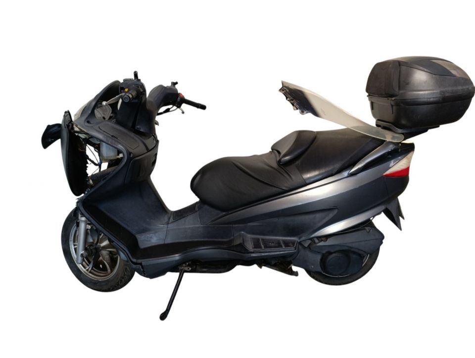 SUZUKI BURGMAN 125 4