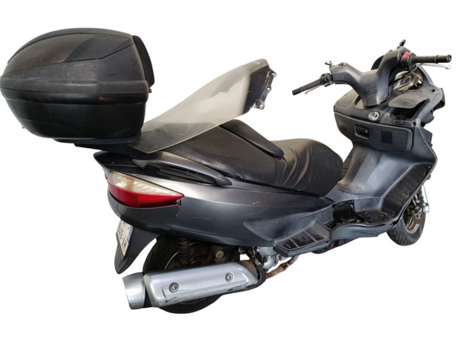 SUZUKI BURGMAN 125 4