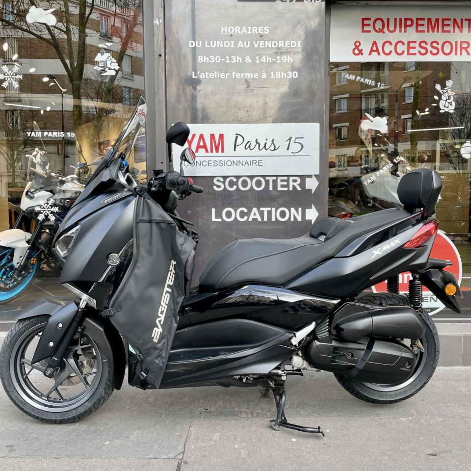 YAMAHA XMAX 125 4