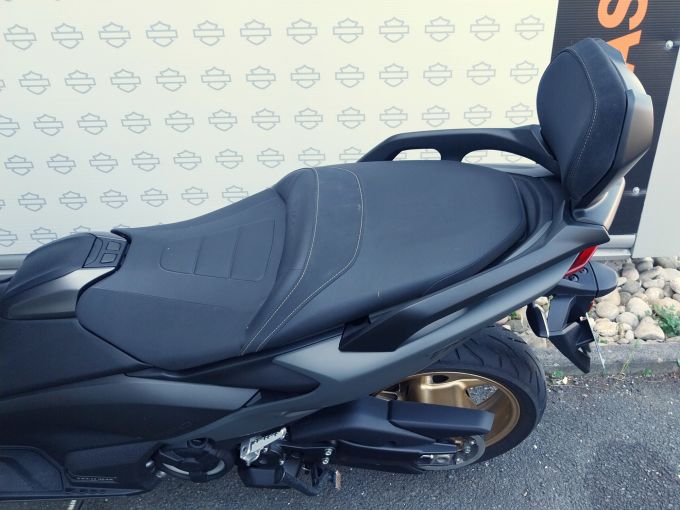 YAMAHA XP T-MAX 560 TECH MAX 4