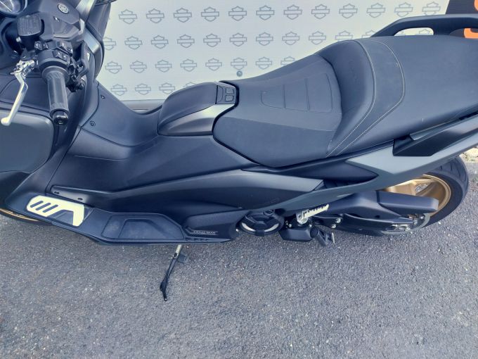 YAMAHA XP T-MAX 560 TECH MAX 4