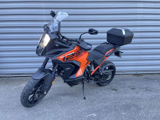 KTM 1290 SUPER ADVENTURE S 4