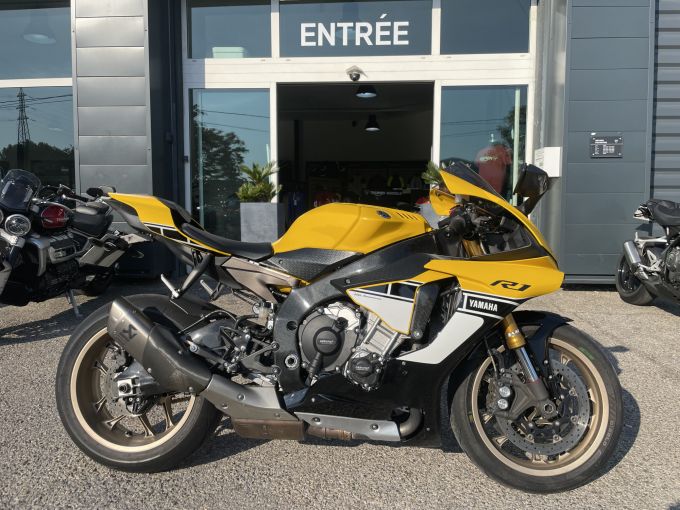 YAMAHA YZF 1000 R1 60TH 4