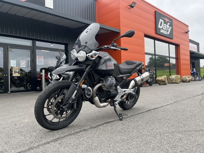 MOTO GUZZI V85 TT 850 4