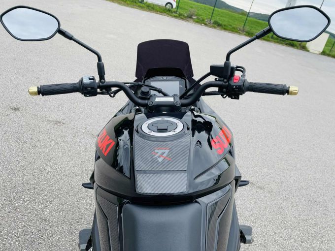 SUZUKI KATANA 1000 4