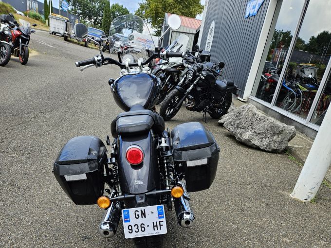 ROYAL ENFIELD SUPER METEOR 650 4