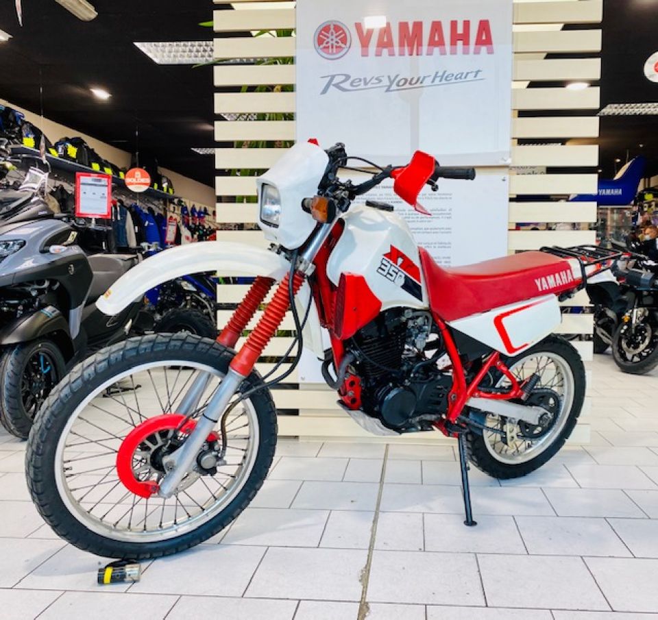YAMAHA XT 350 4
