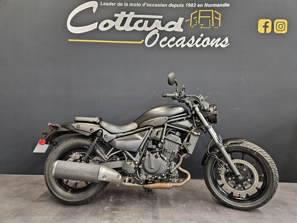 KAWASAKI ELIMINATOR 600 4