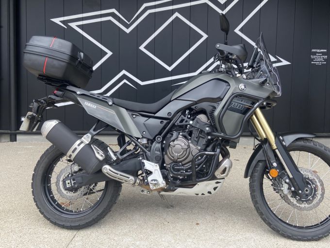 YAMAHA XTZ TENERE 700 4