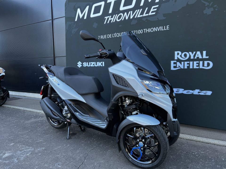 PIAGGIO MP3 310 HPE SPORT 4