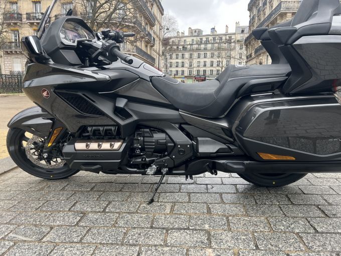 HONDA GL 1800 GOLDWING DCT 4