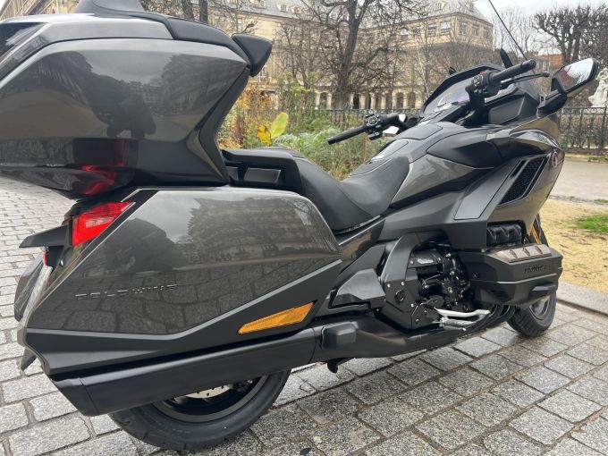 HONDA GL 1800 GOLDWING DCT 4