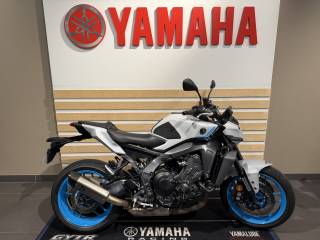 YAMAHA MT-09 - 2025