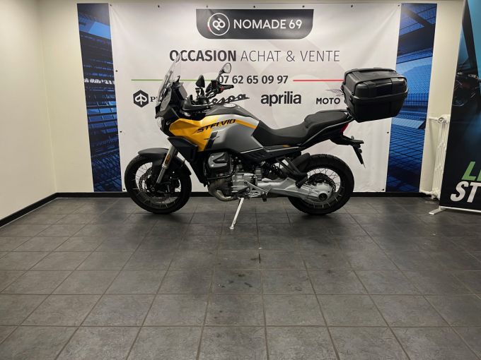 MOTO GUZZI STELVIO 4