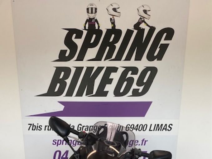 KAWASAKI ER-6 4