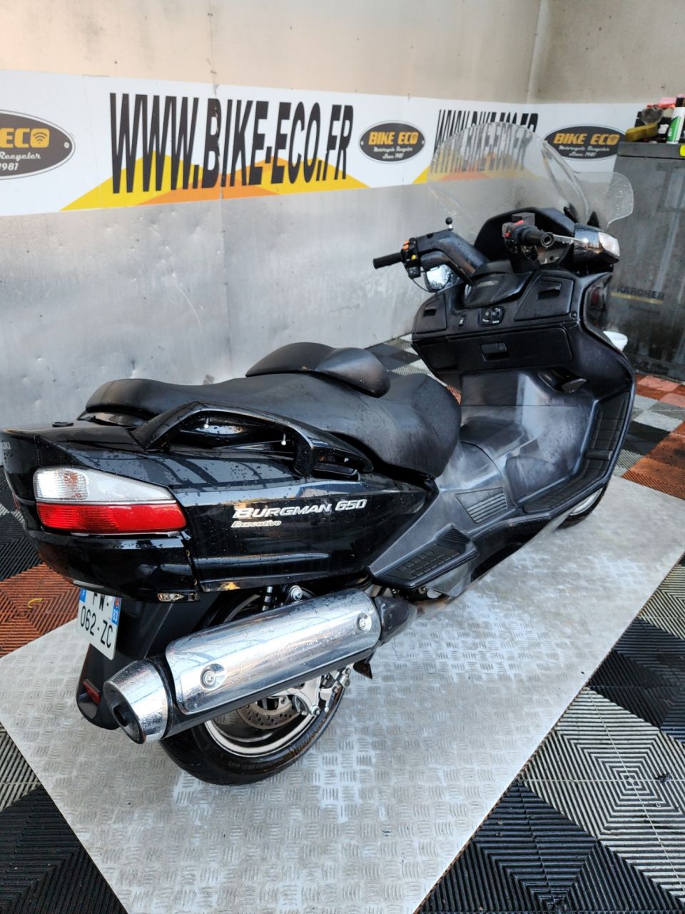 SUZUKI BURGMAN 650 4