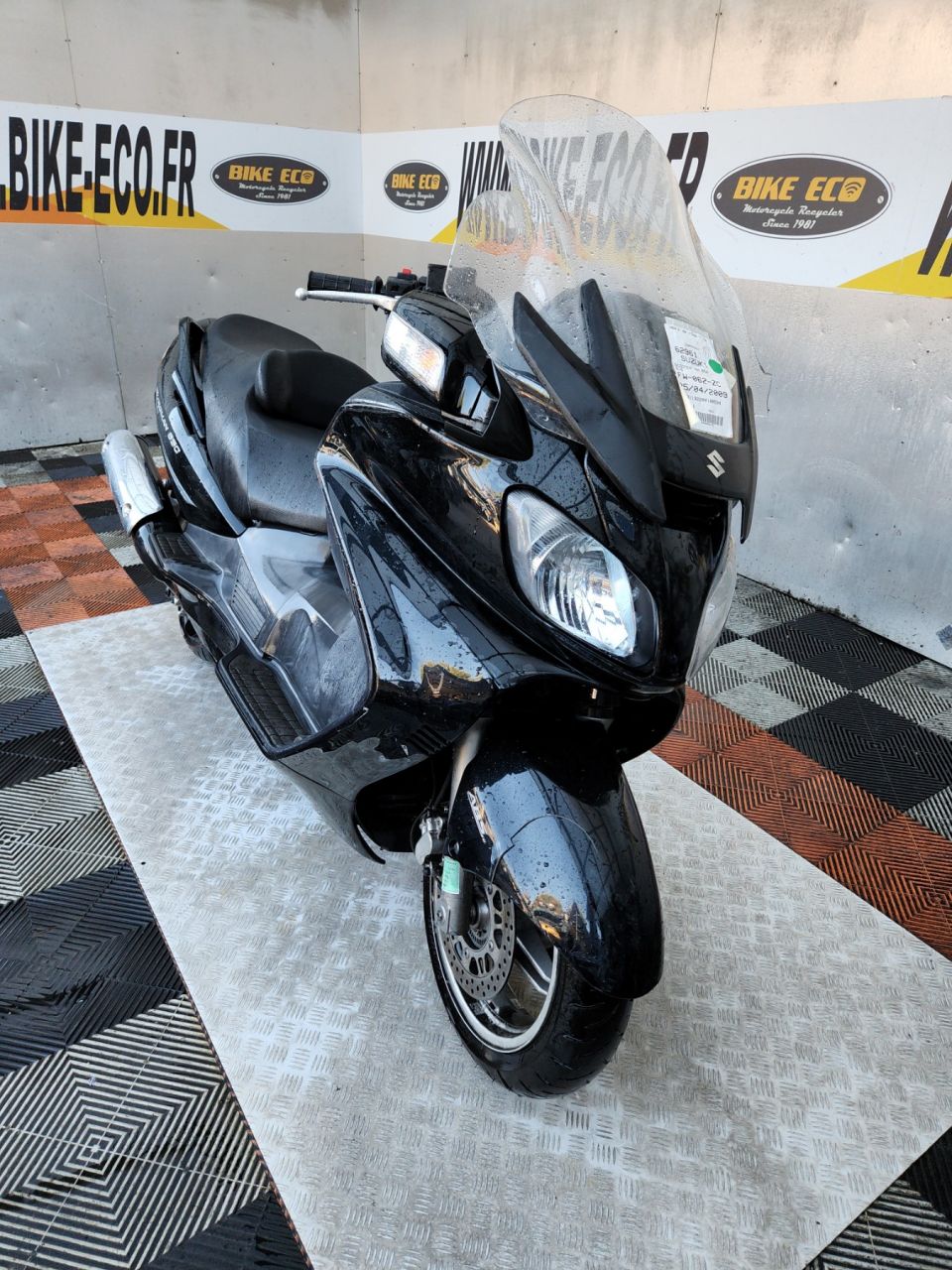 SUZUKI BURGMAN 650 4