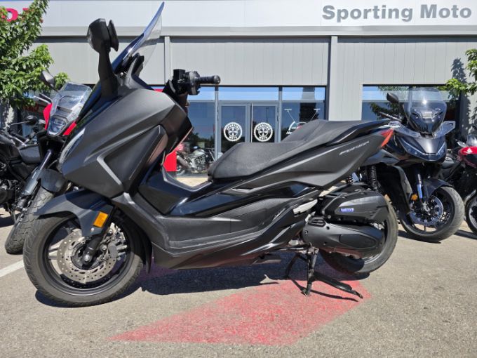 HONDA FORZA 125 ABS 4