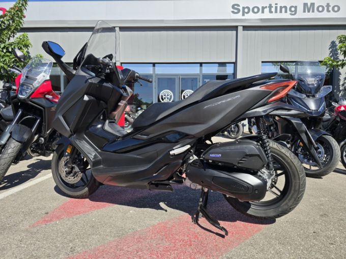 HONDA FORZA 125 ABS 4