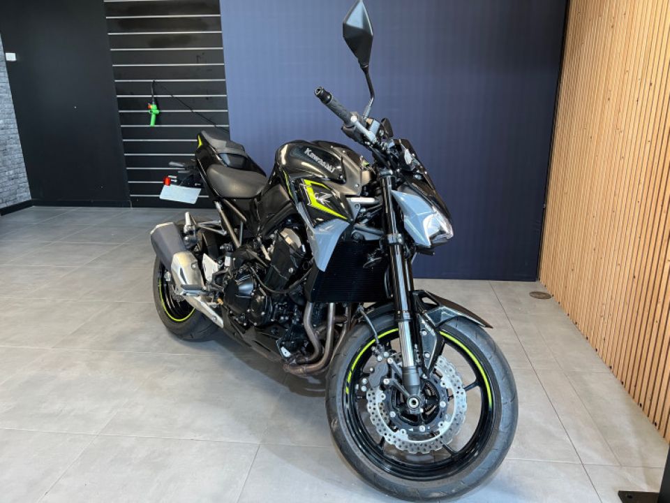 KAWASAKI Kawazaki Z900 4