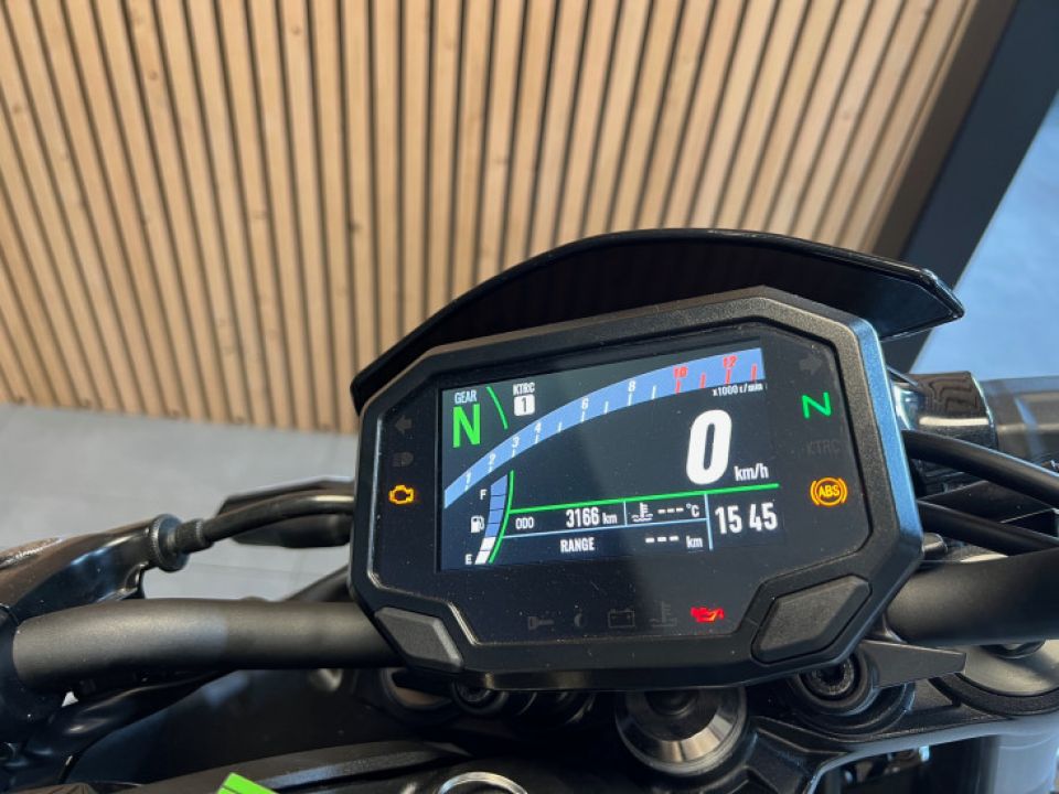 KAWASAKI Kawazaki Z900 4