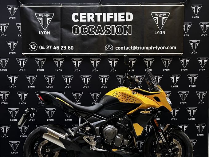 TRIUMPH TIGER 800 4