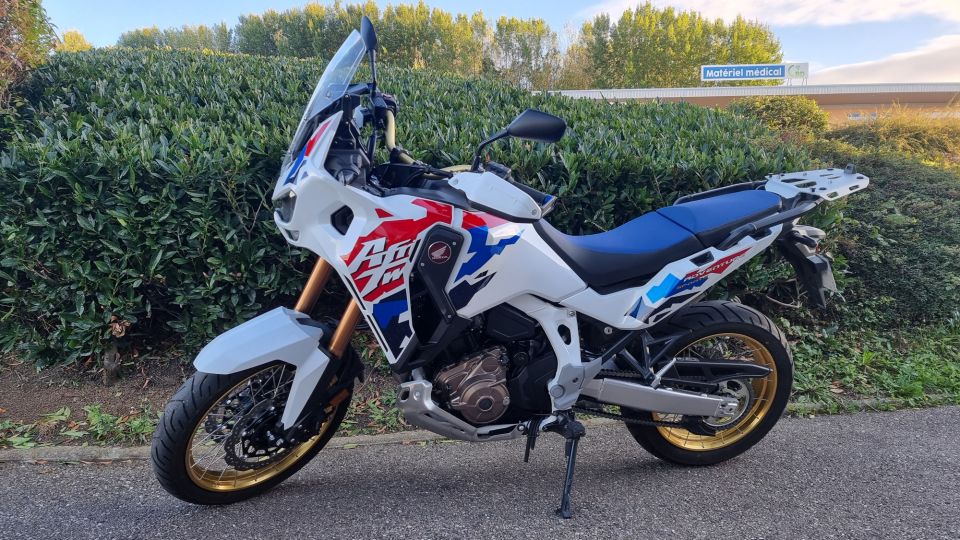 HONDA AFRICA TWIN CRF1000D DCT 4