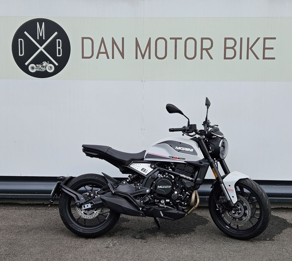 MOTO MORINI SEIEMMEZZO STR 650 4
