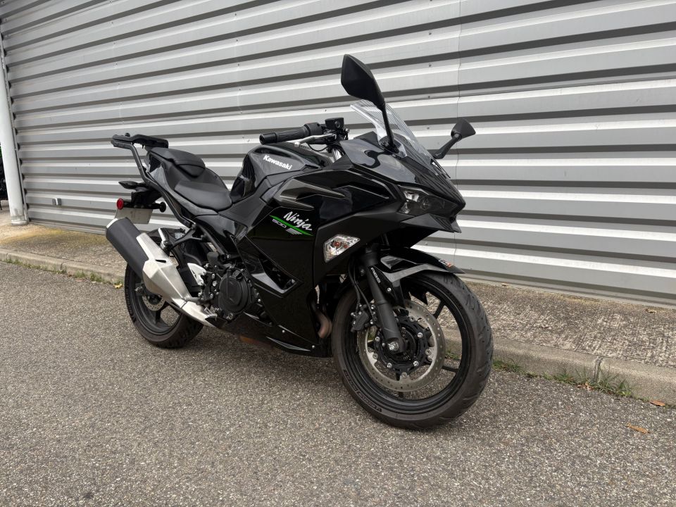 KAWASAKI Ninja 500 4