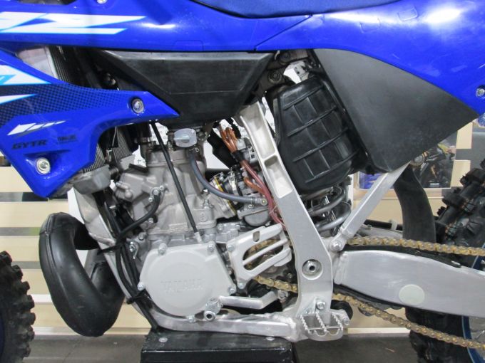YAMAHA 250 YZ 2025 4