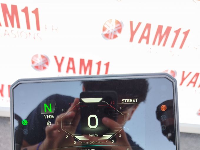 YAMAHA MT-09 Y-AMT 35 KW 4