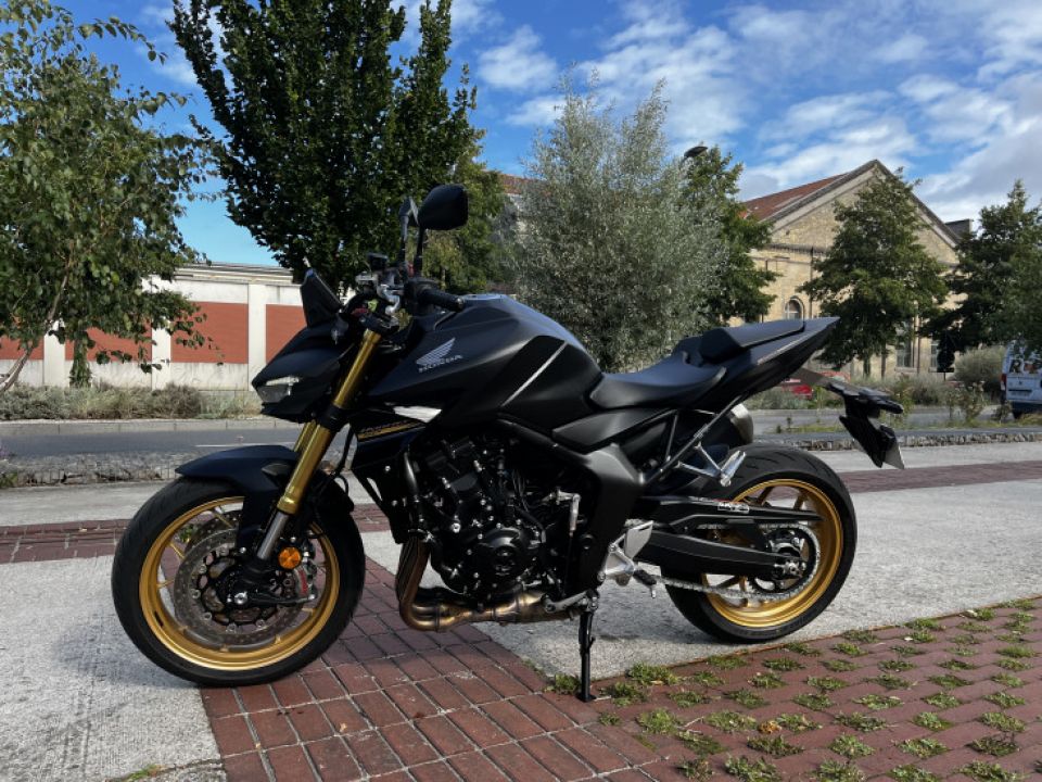 HONDA CB 1000 Hornet 4