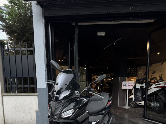 APRILIA SR 125 GT 4