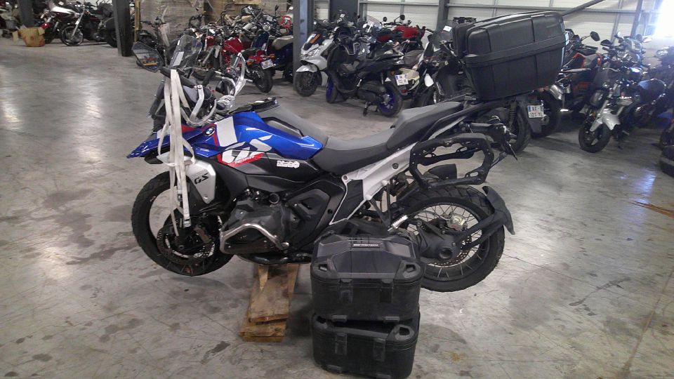 BMW R 1300 GS 4